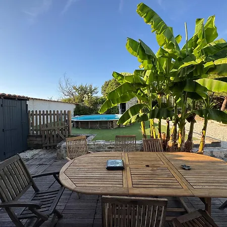 Marais Inn- Grande Longere Avec Piscine Et Jardin Arbore , Marais Poitevin